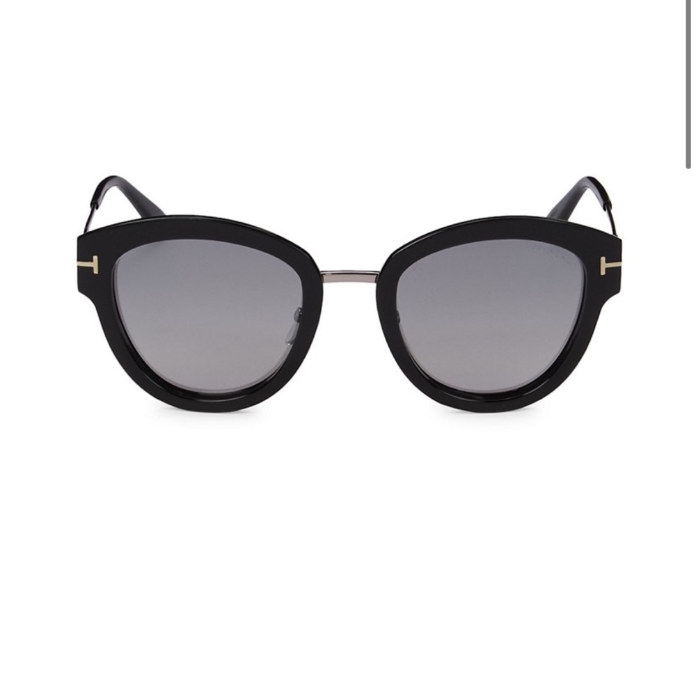 💯% Authentic Tom Ford Women’s sunglasses 🕶 - Picture 1 of 3